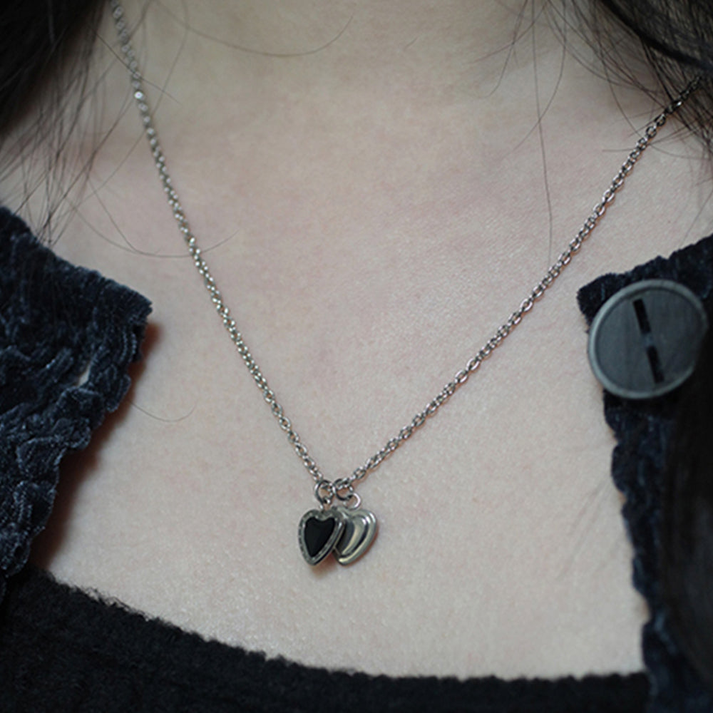 [SCALETTO] 1072 Double Black Heart Pendant Necklace (Surgical Steel)