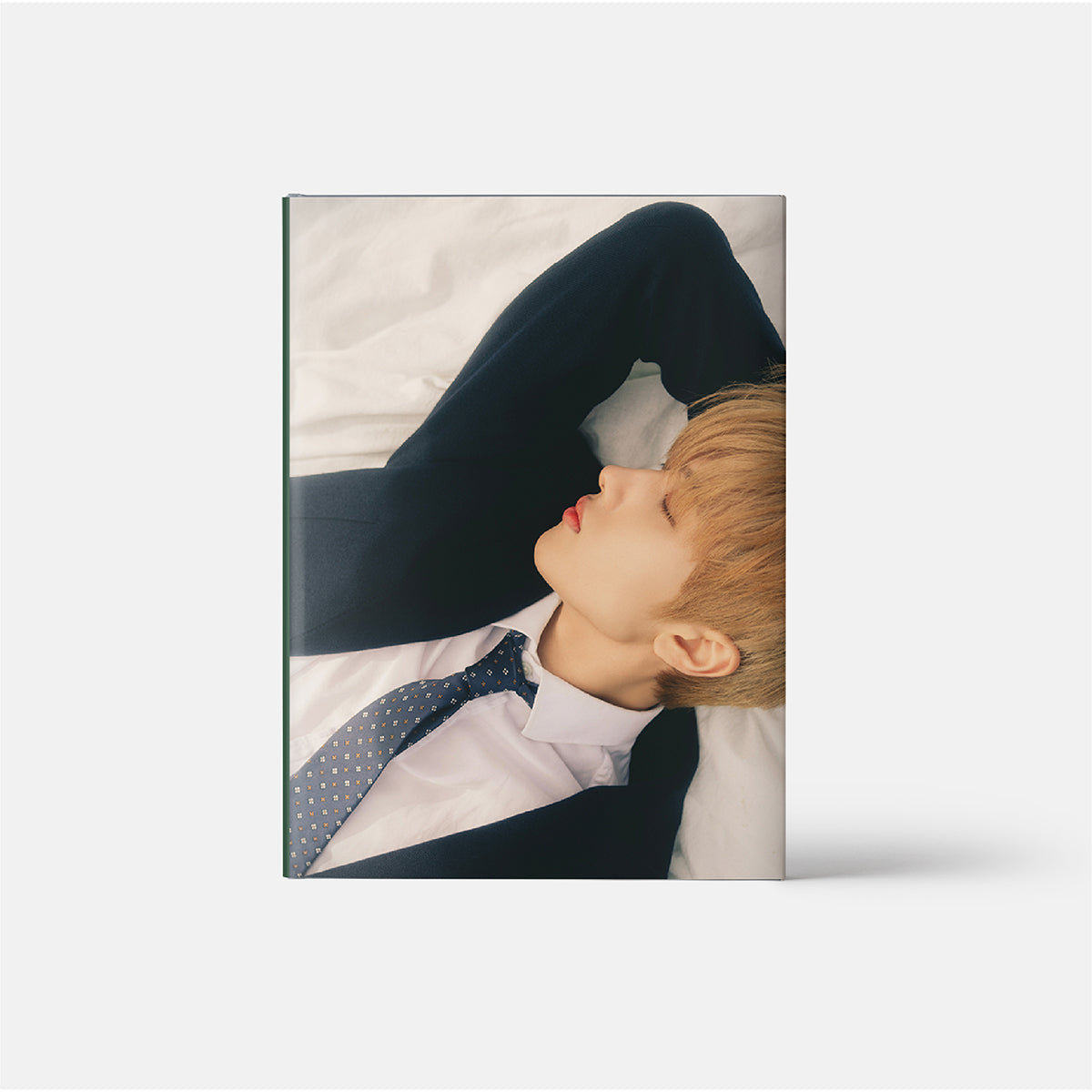 NCT DREAM - 2024 NCT DREAM PHOTO BOOK [ENDLESS DREAM] [PRE-ORDER]