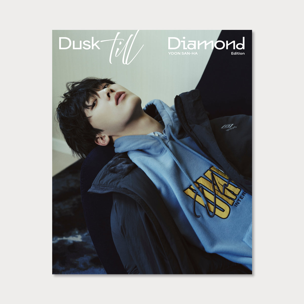 YOON SANHA (ASTRO) - ESQUIRE SPECIAL PHOTOBOOK : Dusk Till Diamond